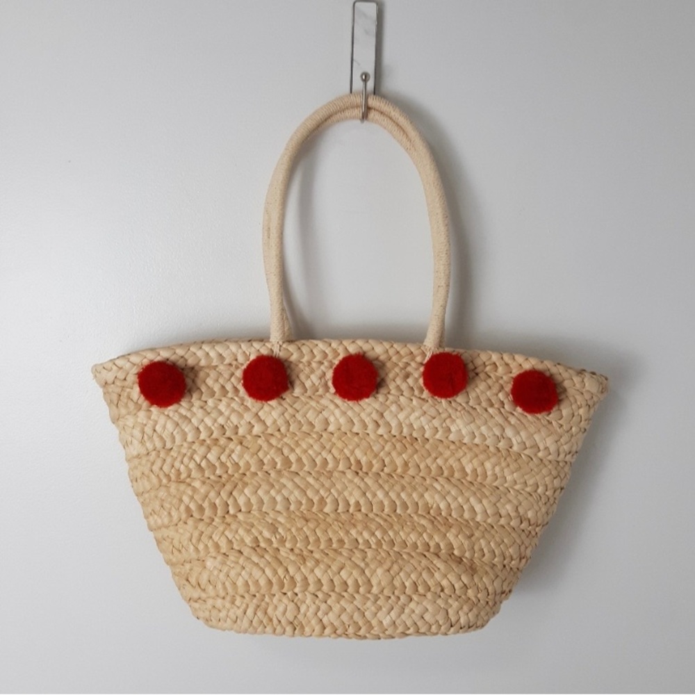 New, French Market Straw Shoulder Bag with Red Puffs 😍